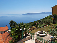 La vista dal balcone, sull'isola di Cres e la spiaggia Sv.Ivan